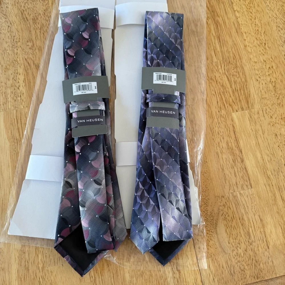 NEW‎ Van Heusen Men's Tie set 1-Rose & 1-Lavender